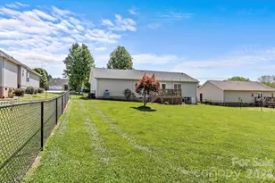 1478 Farmington Hills Dr, Conover, NC 28613 - Photo 28