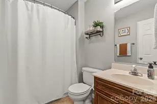 1478 Farmington Hills Dr, Conover, NC 28613 - Photo 20