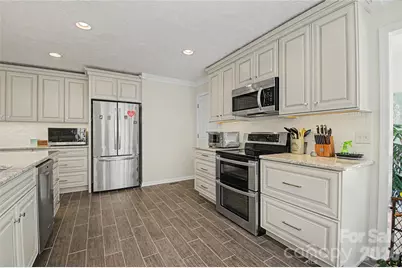 35 Tall Pines Road, Hendersonville, NC 28739 - Photo 14