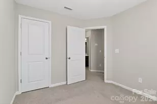 13357 Porter Creek Rd, Charlotte, NC 28262 - Photo 16