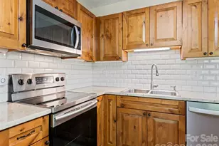 662 Locust Dr, Maggie Valley, NC 28751 - Photo 12