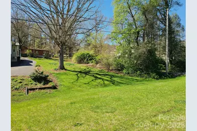106 Yates Avenue, Black Mountain, NC 28711 - Photo 1