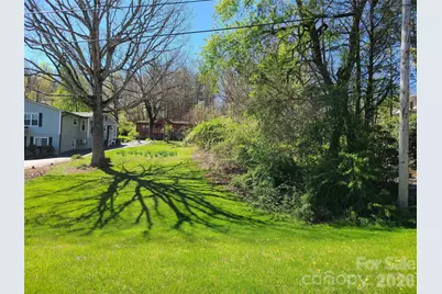 106 Yates Avenue, Black Mountain, NC 28711 - Photo 4