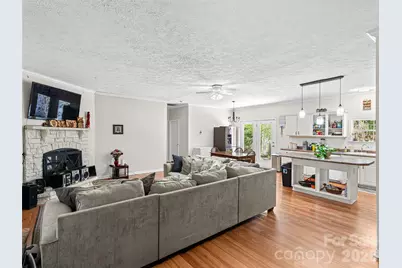 8 Jackson Cove Road, Leicester, NC 28748 - Photo 4