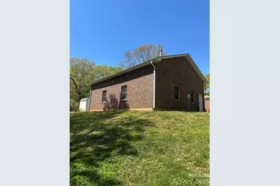 2760 19th Avenue NE, Hickory, NC 28601 - Photo 24