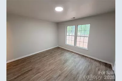 2324 Valleyview Drive, Charlotte, NC 28215 - Photo 10