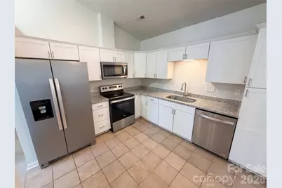 2324 Valleyview Drive, Charlotte, NC 28215 - Photo 6