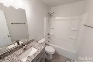 2324 Valleyview Dr, Charlotte, NC 28215 - Photo 14