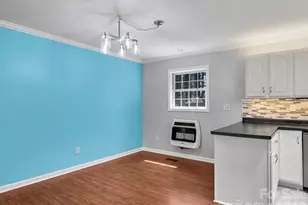 150 Westview Dr, Hendersonville, NC 28791 - Photo 10