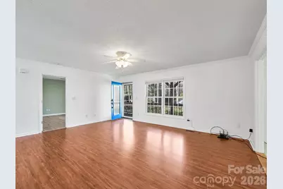 150 Westview Drive, Hendersonville, NC 28791 - Photo 4