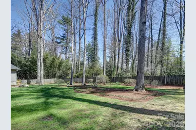 150 Westview Drive, Hendersonville, NC 28791 - Photo 26