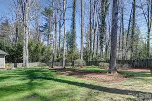 150 Westview Dr, Hendersonville, NC 28791 - Photo 26