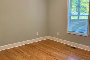 267 Jefferson Street E, York, SC 29745 - Photo 10