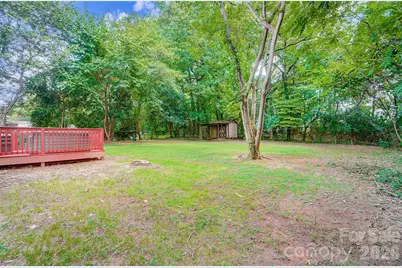 6608 Rosecran Drive, Charlotte, NC 28215 - Photo 14