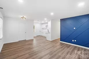 6608 Rosecran Dr, Charlotte, NC 28215 - Photo 8