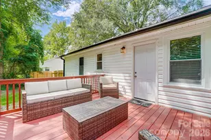 6608 Rosecran Dr, Charlotte, NC 28215 - Photo 8