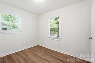 6608 Rosecran Dr, Charlotte, NC 28215 - Photo 22