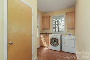 27 Magnolia Dr, Nebo, NC 28761 - Photo 22