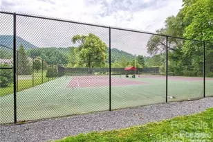 106 Sage Ct, Maggie Valley, NC 28716 - Photo 10