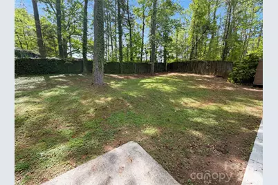 6628 Cool Water Court, Charlotte, NC 28215 - Photo 22