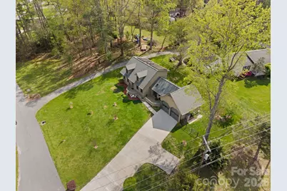 100 Forest Park Drive, Hendersonville, NC 28792 - Photo 34