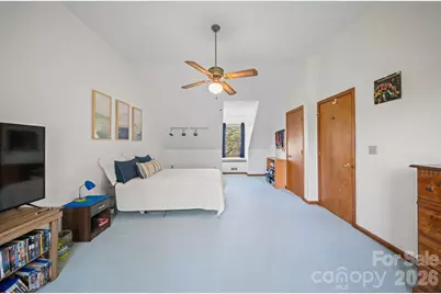 100 Forest Park Drive, Hendersonville, NC 28792 - Photo 24