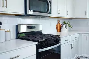 1924 Vanderlyn St, Monroe, NC 28112 - Photo 6