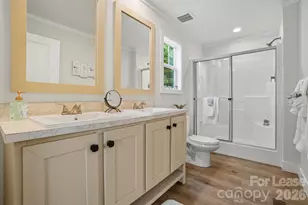 2102 24th Ave NE, Hickory, NC 28601 - Photo 14