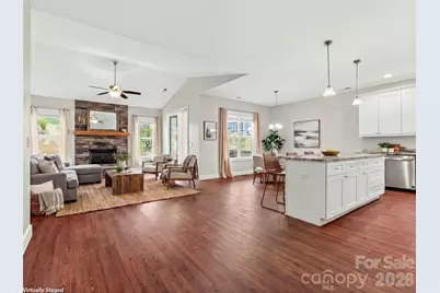 237 Leyland Circle, Hendersonville, NC 28792 - Photo 4