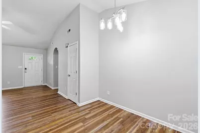 11026 Olde English Drive, Charlotte, NC 28216 - Photo 8