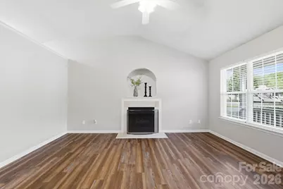 11026 Olde English Drive, Charlotte, NC 28216 - Photo 18