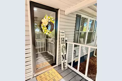 2925 Pine Street, Claremont, NC 28610 - Photo 4