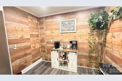 2925 Pine Street, Claremont, NC 28610 - Photo 14