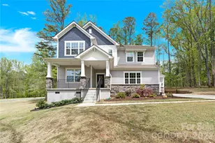 13005 Cinnamon Fern Ln, Mint Hill, NC 28227 - Photo 2