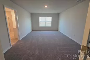 11305 Cardinal Crk Ave, Charlotte, NC 28215 - Photo 14