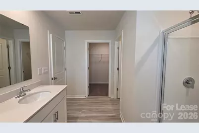 11305 Cardinal Creek Avenue, Charlotte, NC 28215 - Photo 16