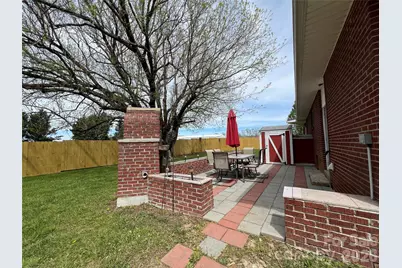 93 Laycock Road, Hendersonville, NC 28792 - Photo 26