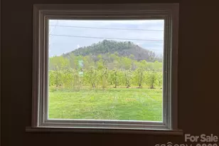 93 Laycock Rd, Hendersonville, NC 28792 - Photo 12