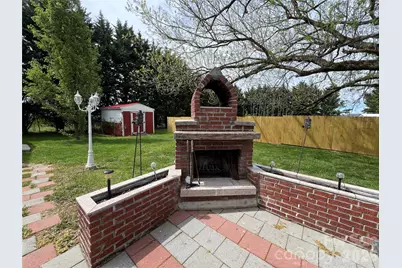 93 Laycock Road, Hendersonville, NC 28792 - Photo 24