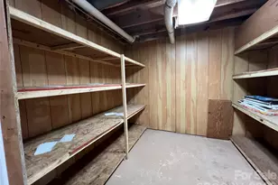 93 Laycock Rd, Hendersonville, NC 28792 - Photo 32