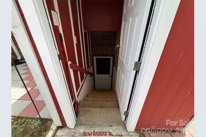 93 Laycock Road, Hendersonville, NC 28792 - Photo 28