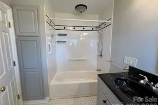 93 Laycock Rd, Hendersonville, NC 28792 - Photo 18