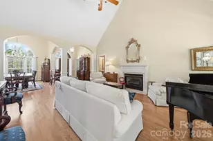 2909 Lakeshore Dr, Chester, SC 29706 - Photo 16