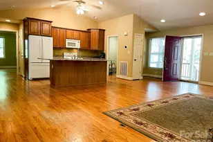 308 Brentwood Cir, Morganton, NC 28655 - Photo 14