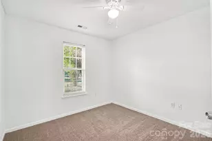 11709 Black Maple Ave, Charlotte, NC 28269 - Photo 10