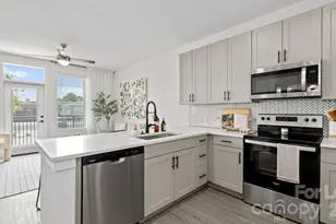 2314 Berryhill Rd, Charlotte, NC 28208 - Photo 20