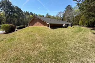 601 Cedarwood Dr, Monroe, NC 28112 - Photo 2