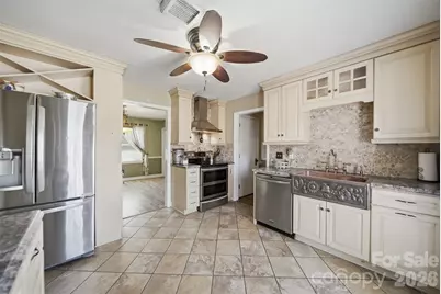 2315 29th Avenue Drive NE, Hickory, NC 28601 - Photo 12