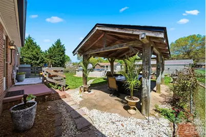 2315 29th Avenue Drive NE, Hickory, NC 28601 - Photo 24