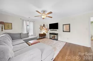 312 Cook St, Mooresville, NC 28115 - Photo 4